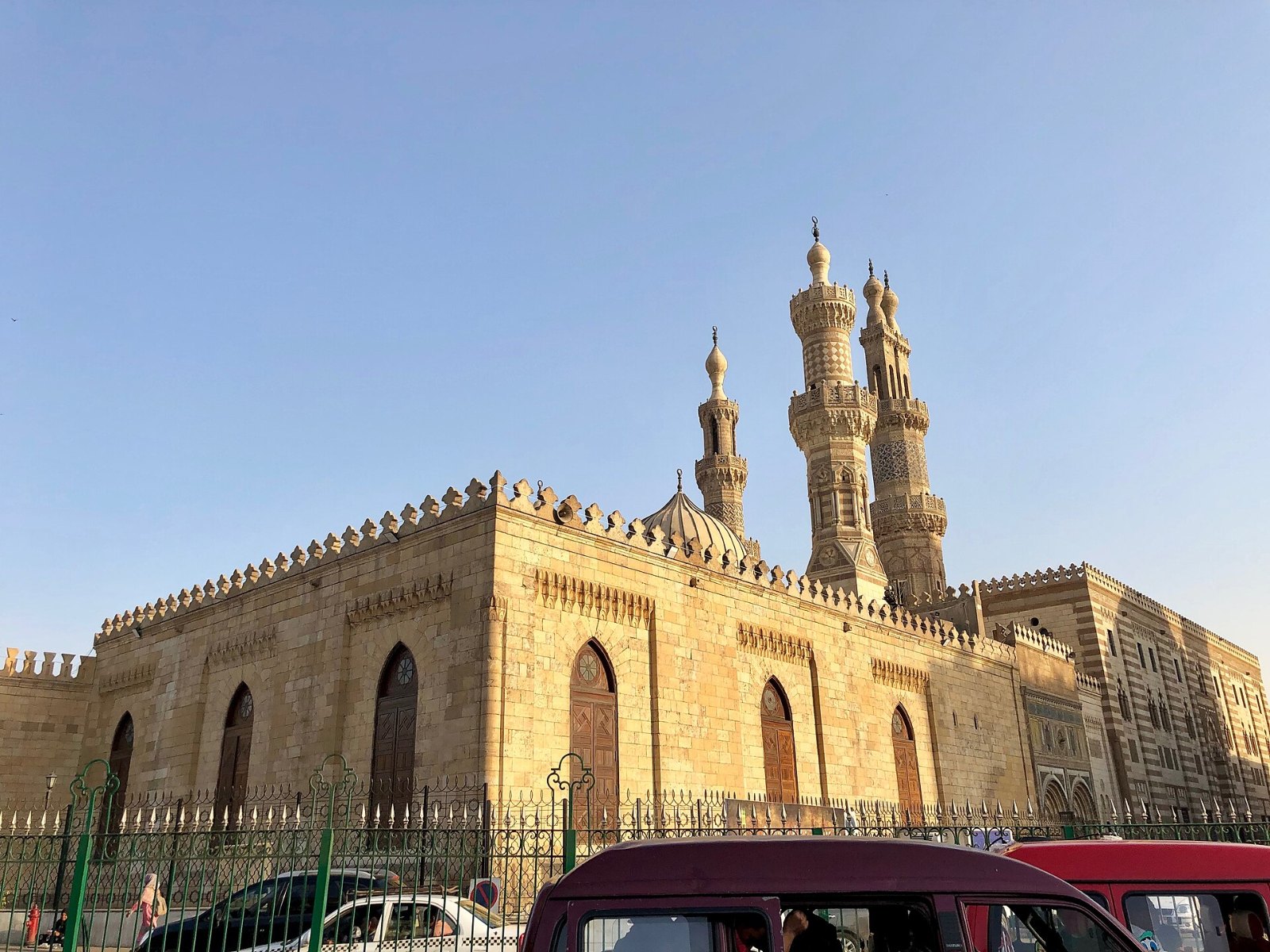 مشهد من الجامع الأزهر