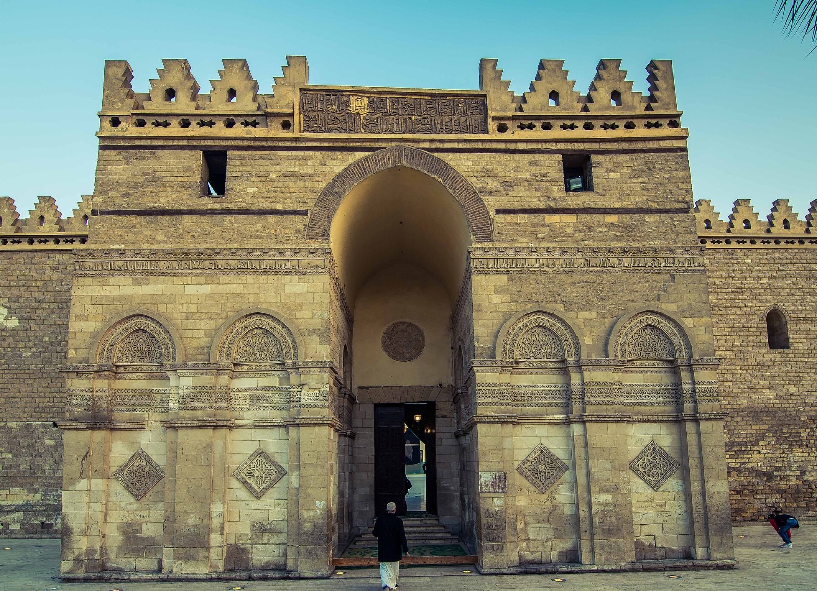مشهد من جامع الحاكم بأمر الله