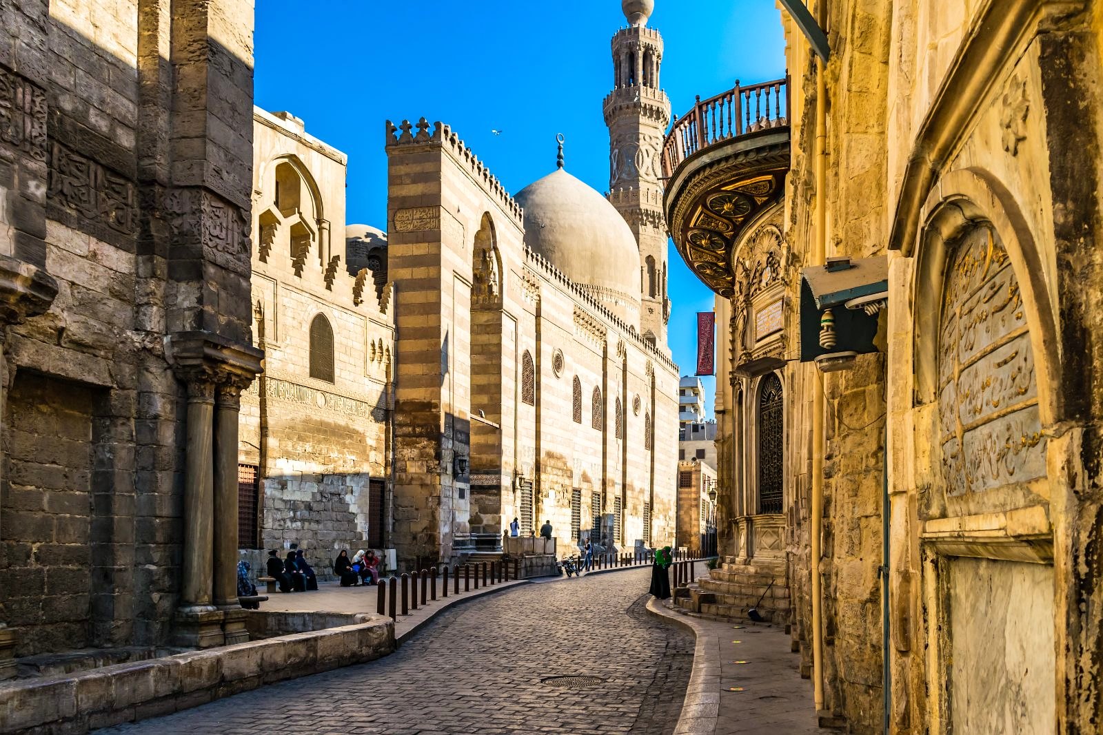 شارع المعز لدين الله الفاطمي