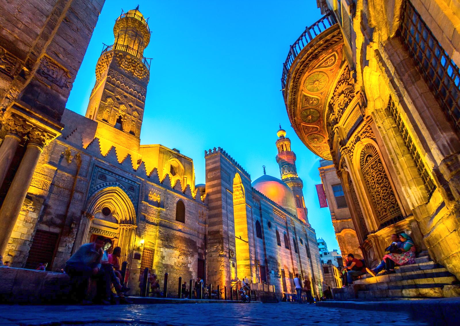 شارع المعز لدين الله الفاطمي