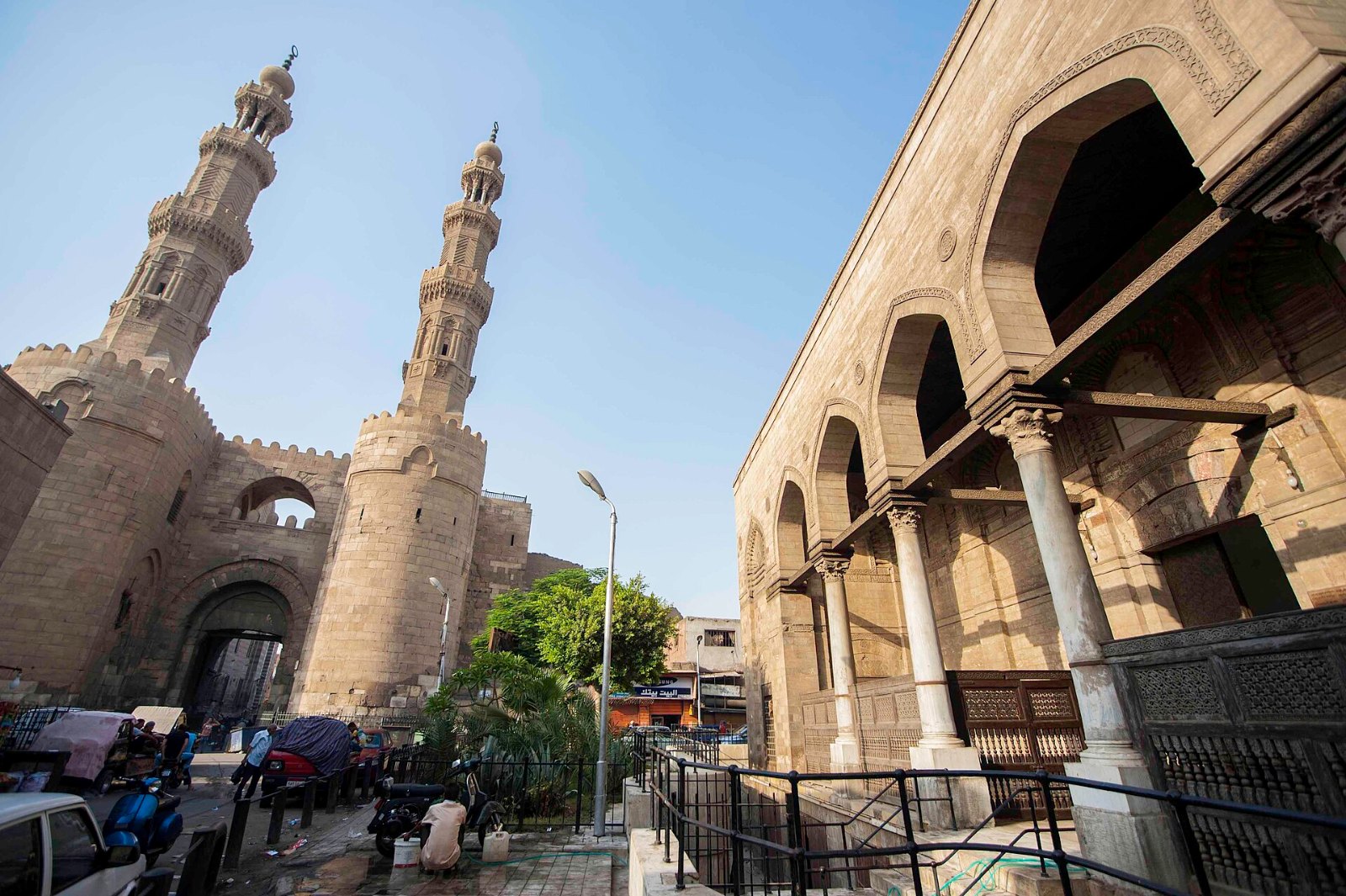 مشهد من باب زويلة