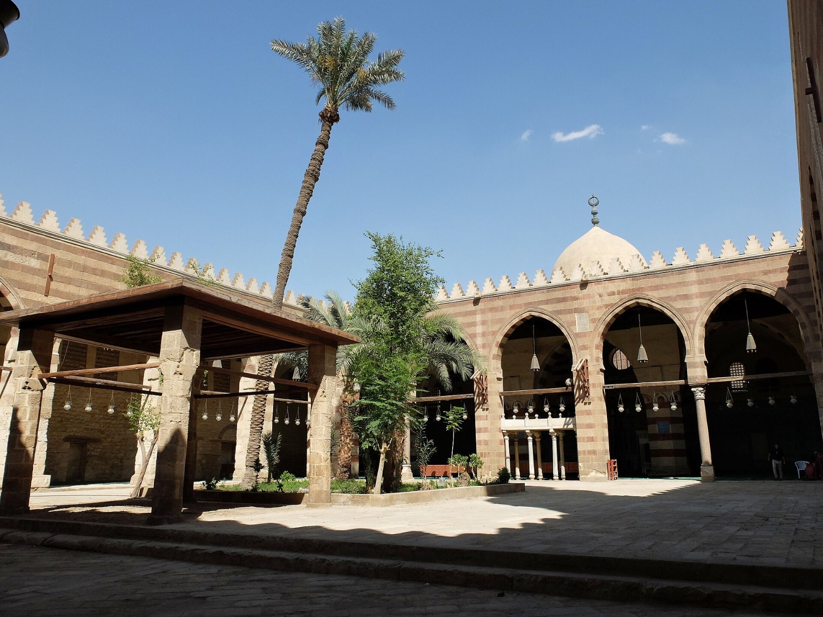 صحن الجامع الأزرق
