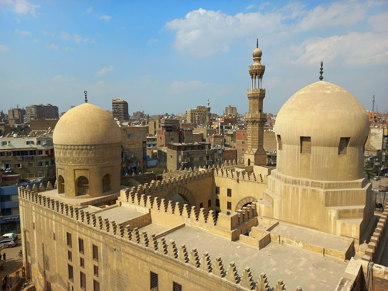 مشهد من مدرسة الأمير صرغتمش